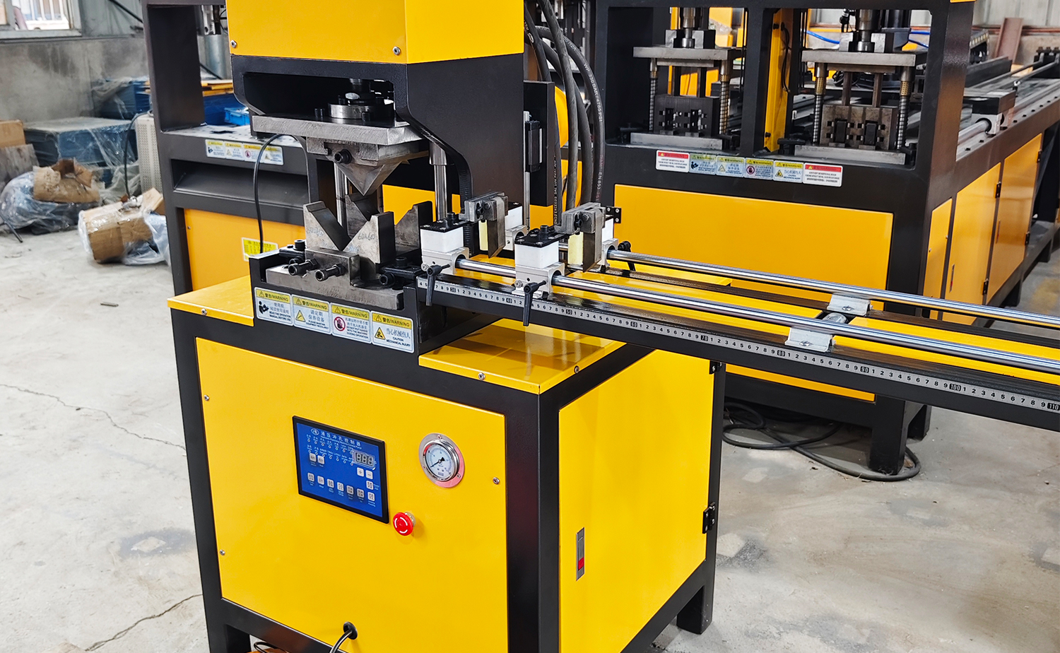 HS-P-100-2P Puoliautomaattinen rei'ityskone